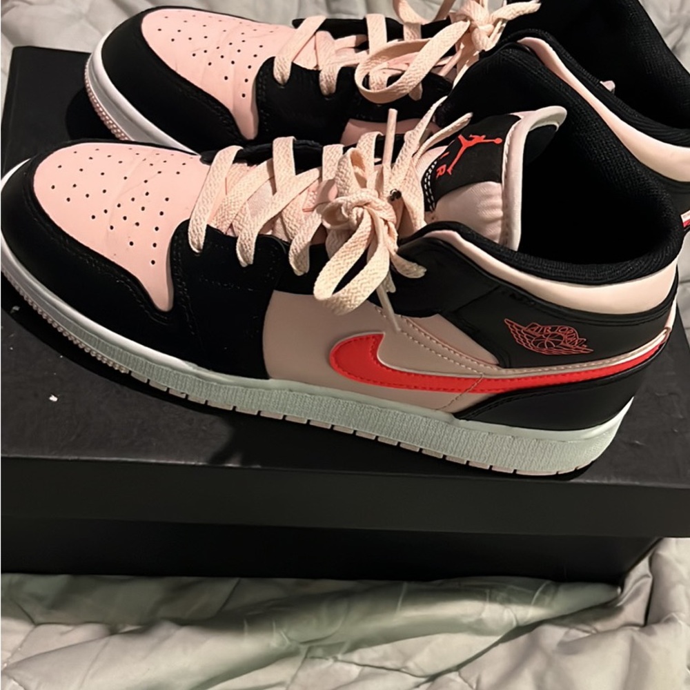 Air Jordan 1